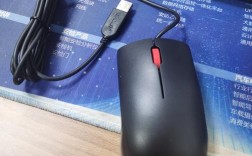 笔记本开机只剩鼠标怎么办？