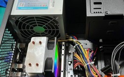 电脑主机由哪些核心配件组成？