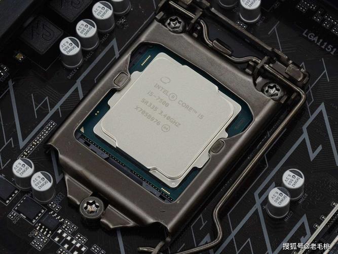 电脑24小时开机耗电多少度？-图1