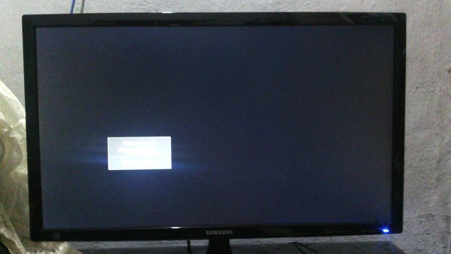 主机开机屏不亮,问题出在哪?-图1 主机开机屏不亮,问题出在哪?-图1