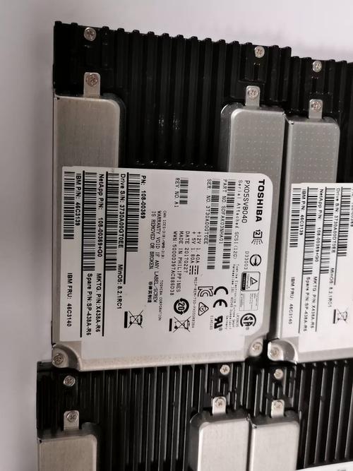 服务器硬盘选SAS还是SCSI？-图1