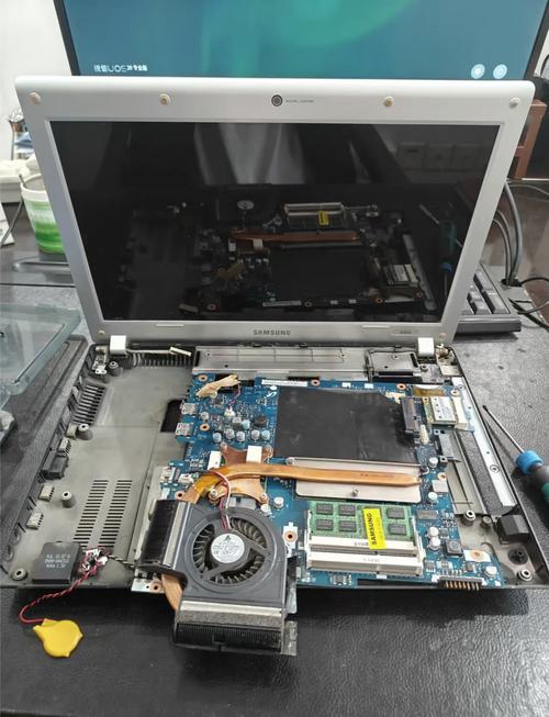 笔记本换CPU步骤是什么？-图1