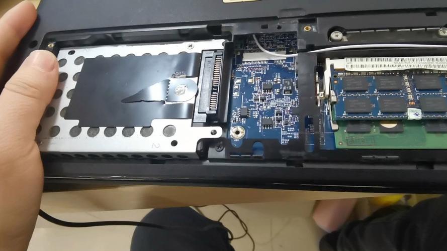 笔记本换硬盘可行吗?-图2 笔记本换硬盘可行吗?-图2