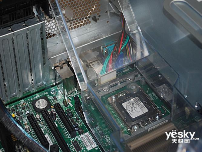 IBM x3400服务器拆机步骤是怎样的?-图1 IBM x3400服务器拆机步骤是怎样的?-图1