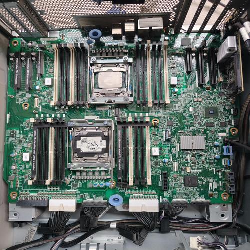 IBM x3400服务器拆机步骤是怎样的?-图2 IBM x3400服务器拆机步骤是怎样的?-图2