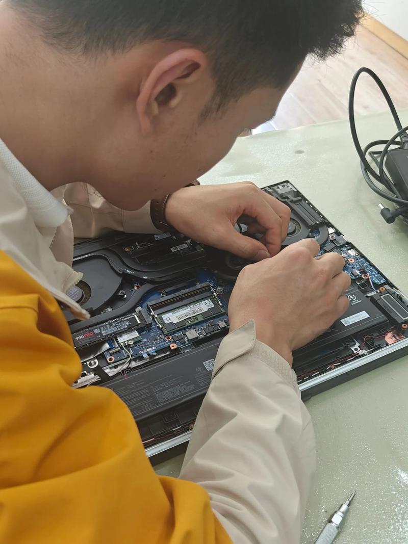 笔记本灰尘怎么清才干净？-图1