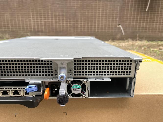 Dell 2900服务器性能如何?-图3 Dell 2900服务器性能如何?-图3