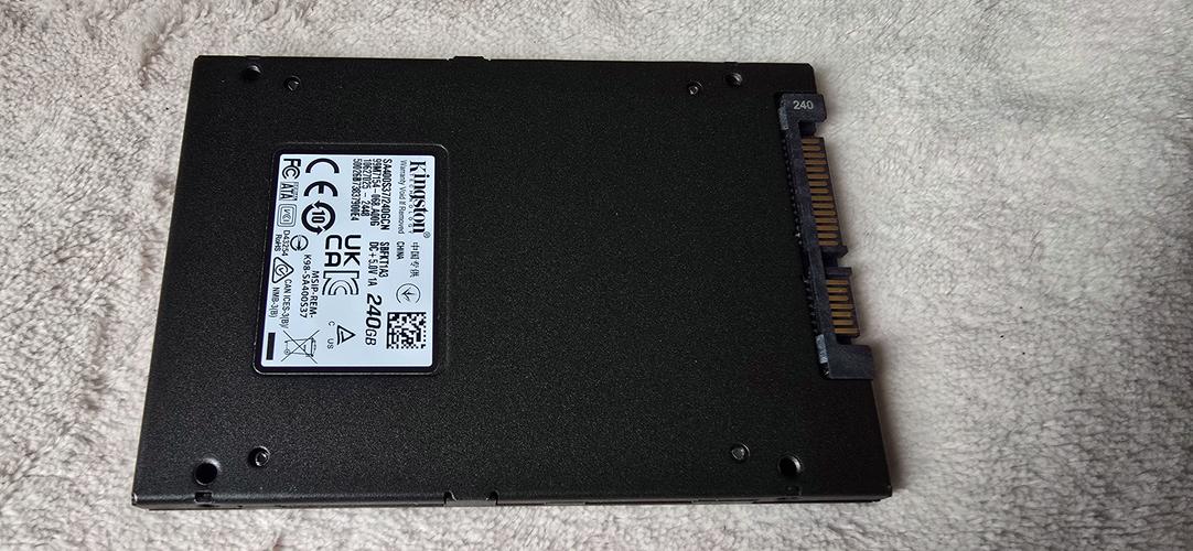 台式电脑固态硬盘价格是多少？-图1