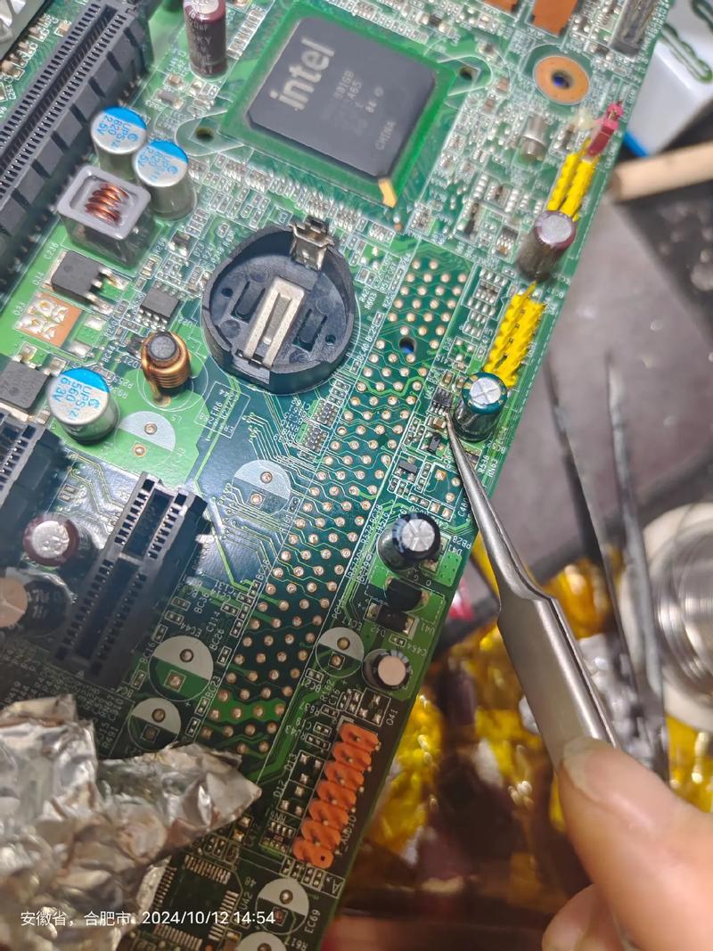 换主板必须重装系统吗？-图1